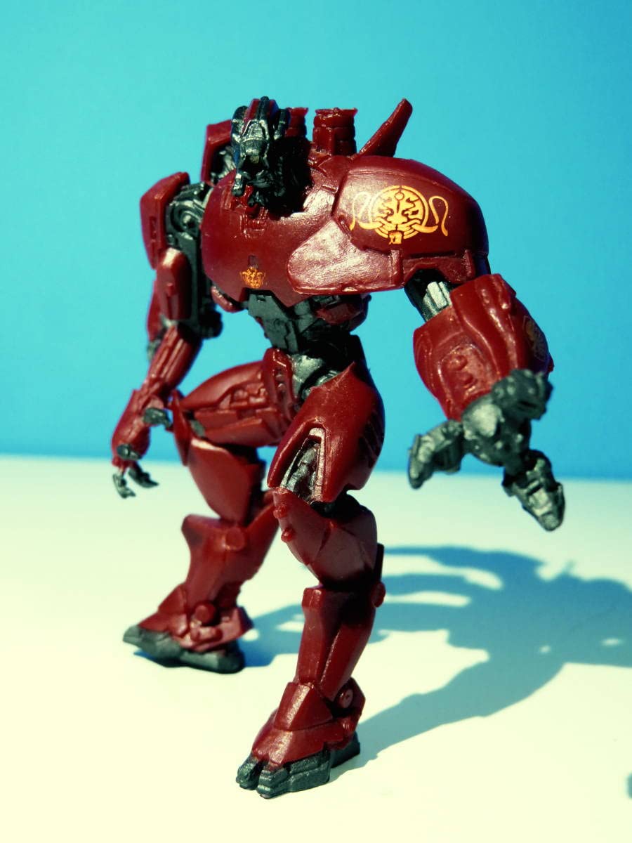 Amazon.co.jp: Pacific Rim: Figure Collection / Crimson Typhoon