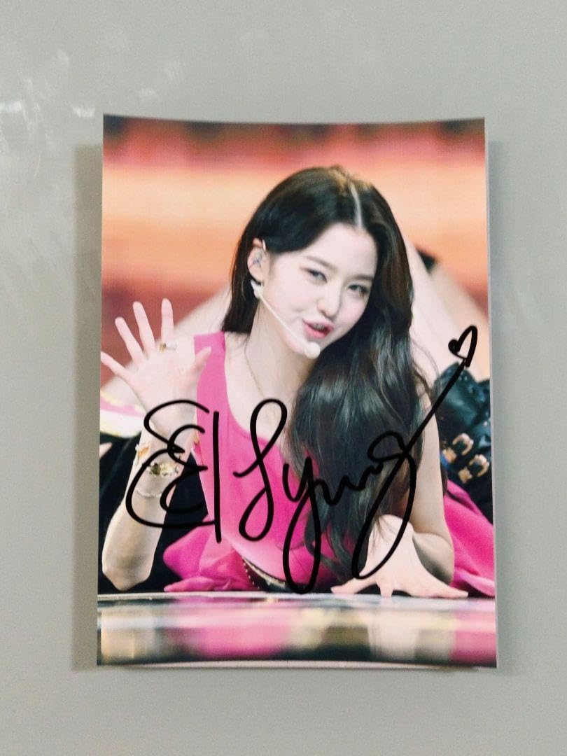 MEGAN autograph 直筆サイン ミニポスター MEGAN autograph 直筆サイン