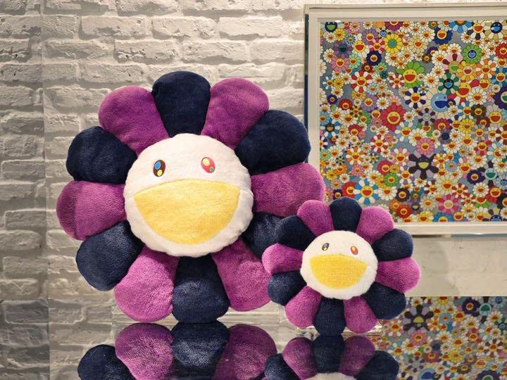 Amazon.co.jp: 村上隆 カイカイキキ お花 フラワー クッション紫 30cm