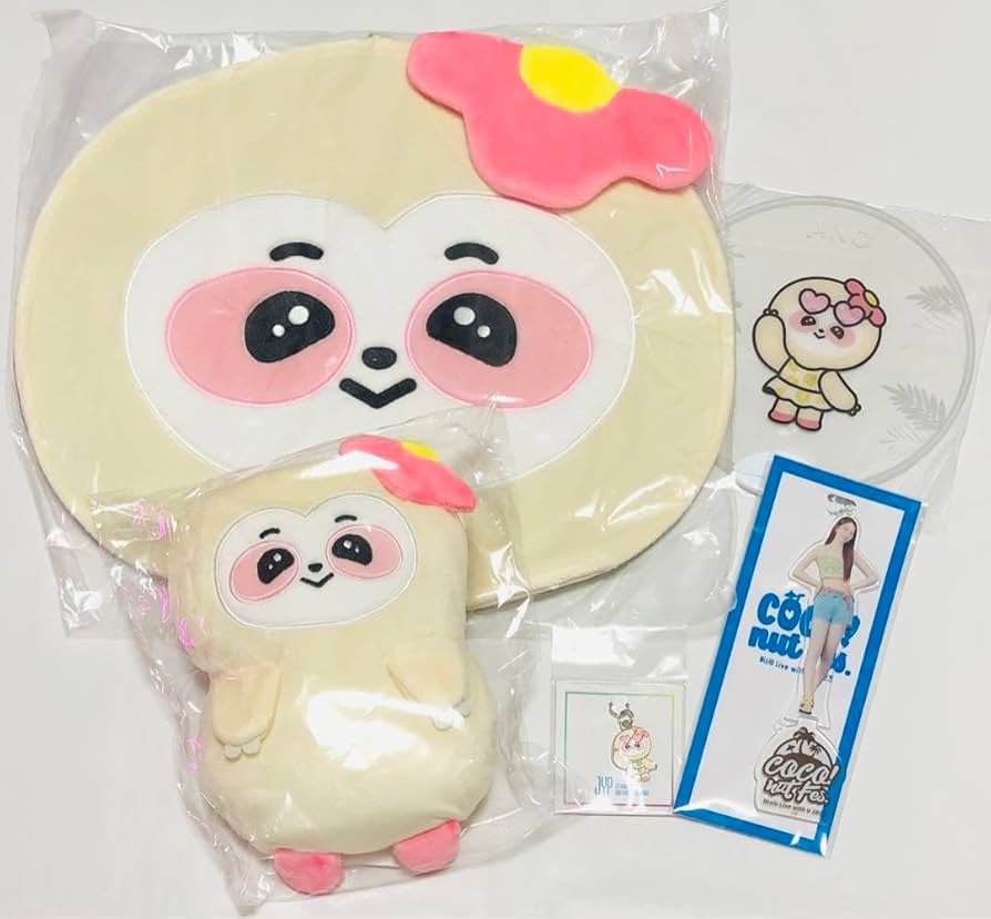 Amazon.co.jp: NiziU NIZOO アヤカ アノ うちわケース ポシェット