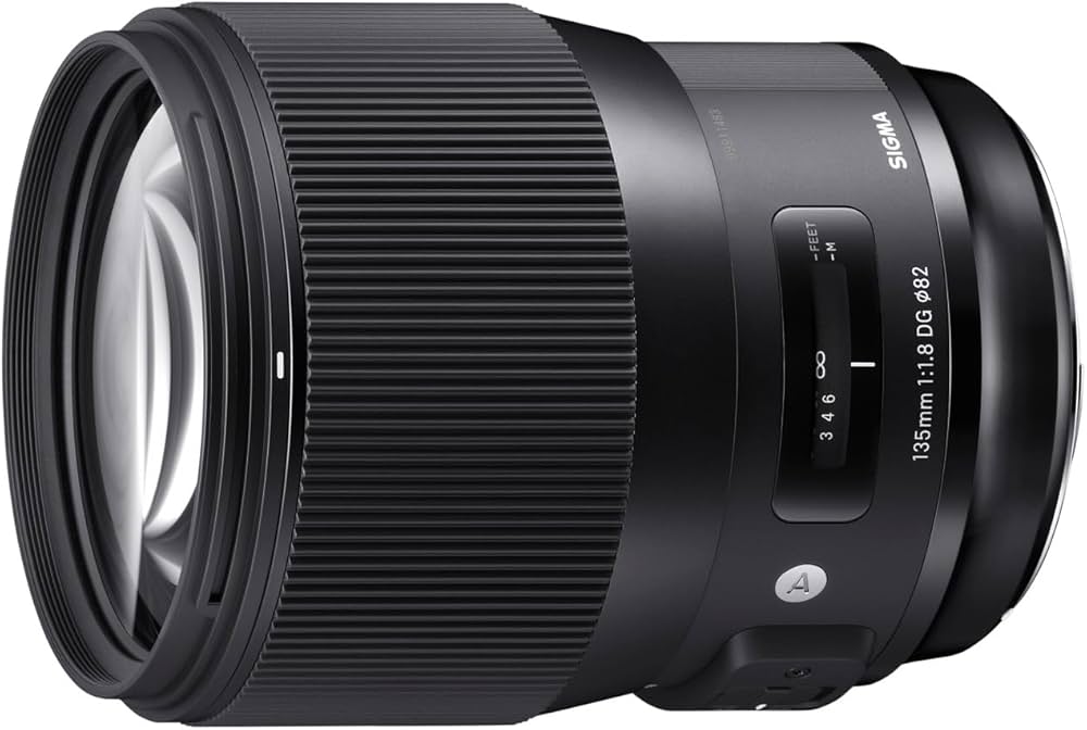 Sigma 135mm f/1.8 DG HSM Art Lens for Nikon DSLR Cameras (Black