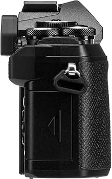 Amazon | Olympus OM-D E-M5 Mark III カメラ本体(ブラック