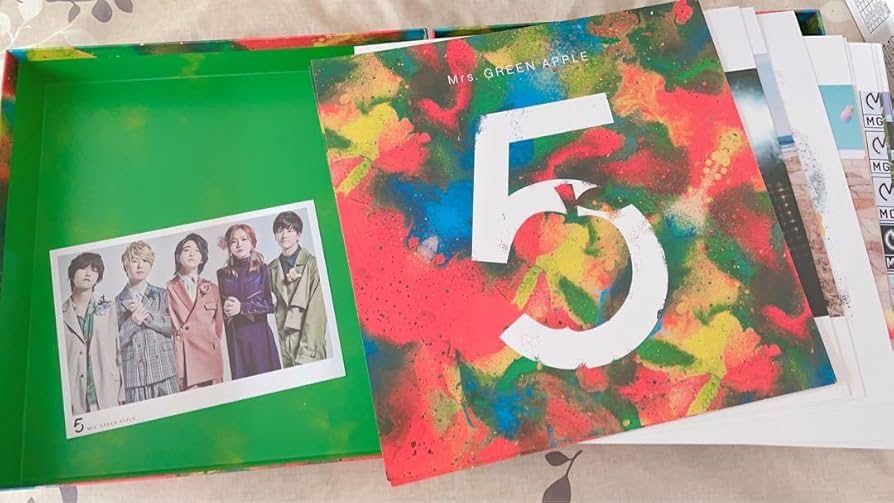 Amazon.co.jp: Mrs.GREEN APPLE 5限定 BOXとLPサイズ フォトポスター17