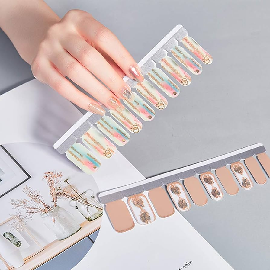 Amazon.co.jp: HERAXI ネイルシール 手の爪 20Pcs 爪やすり付き ネイル