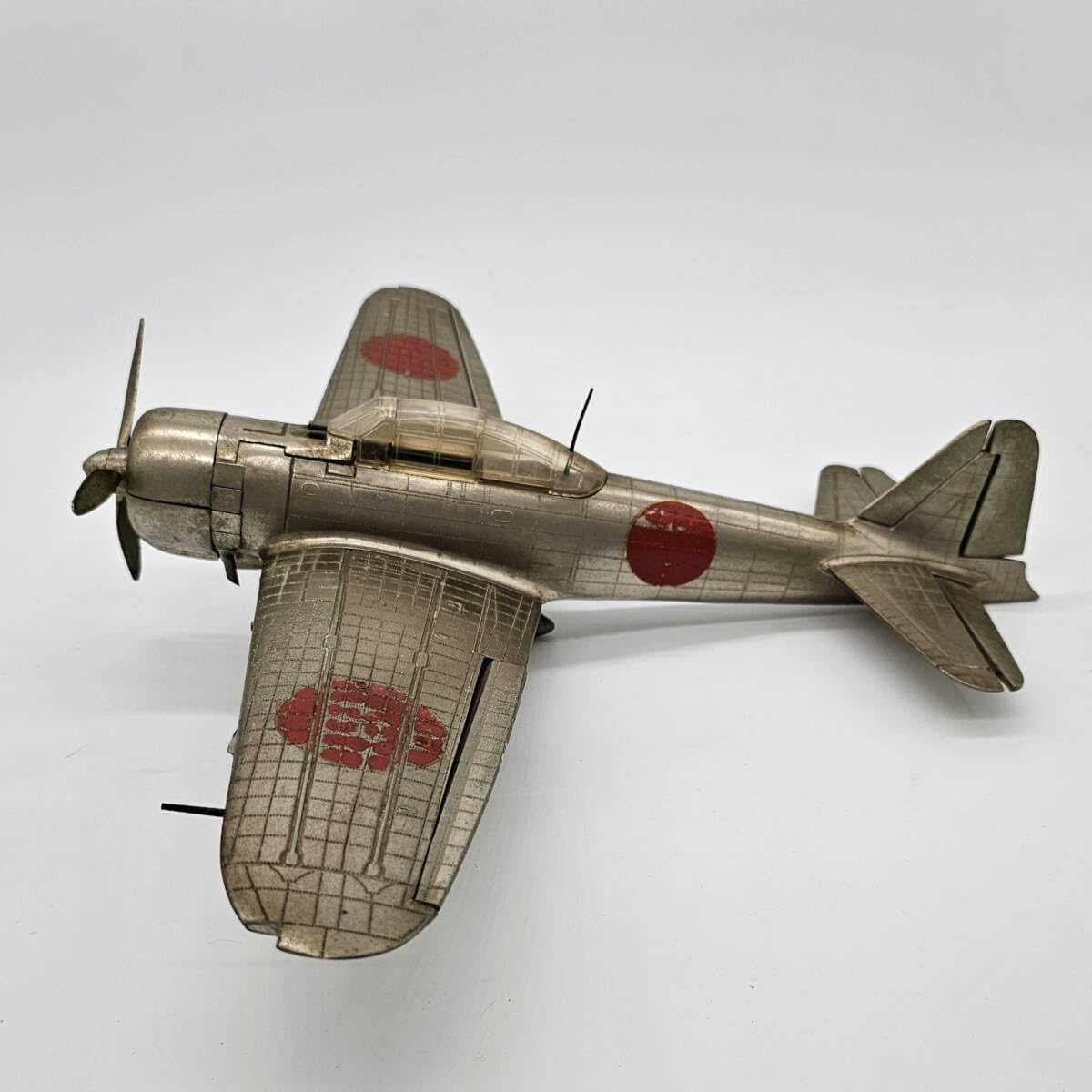 Amazon.co.jp: 1 / 18 レア 金属 工芸 零戦 零式艦上戦闘機21型 1/25