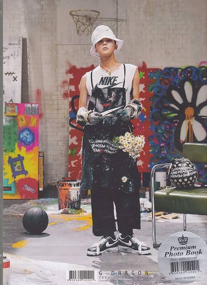Amazon.co.jp: G-DRAGON/ジヨン/BIGBANGビッグバン□プレミアム写真集