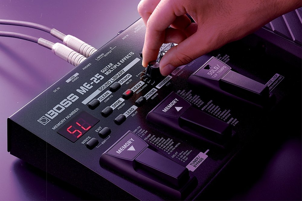 Amazon.com: Boss ME-25 Guitar Multiple Effects : Musical Instruments