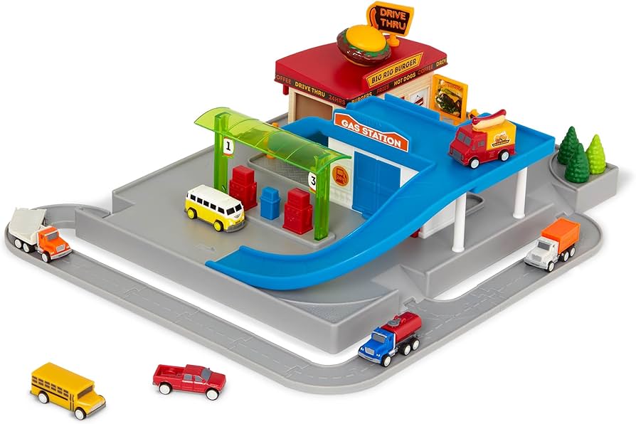 Amazon.com: Driven by Battat – 25-Piece Drive-Thru Playset with