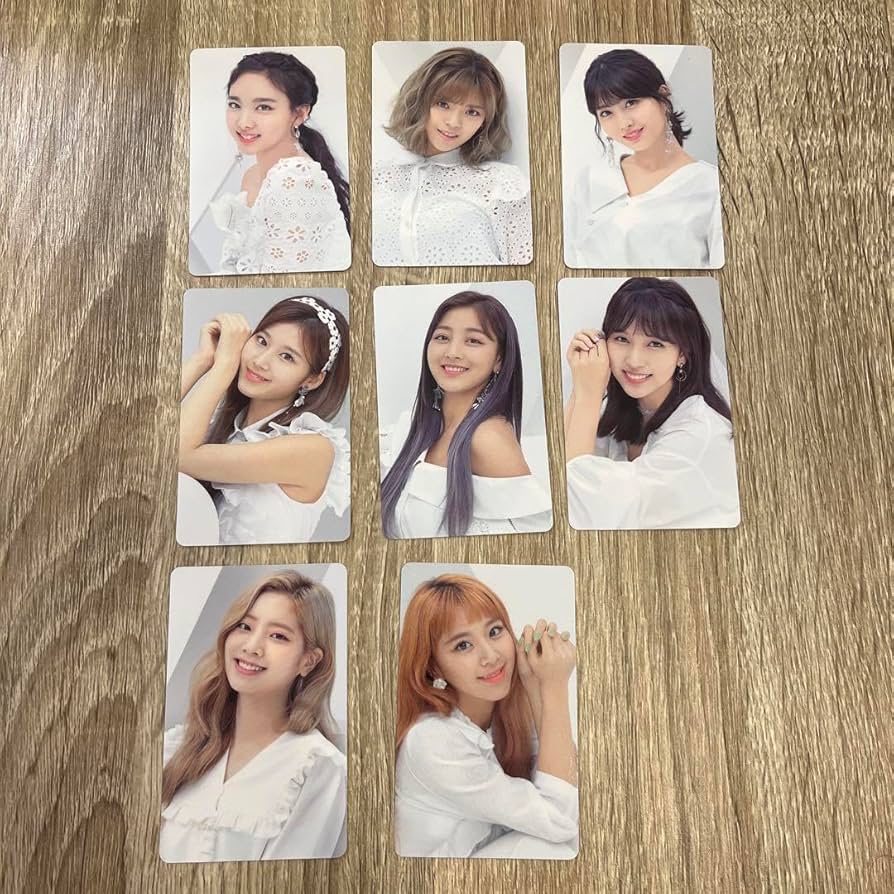 TWICE ツウィトレカまとめ売り TWICE ツウィ トレカ121枚まとめ売り