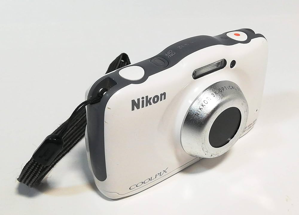 ニコン Nikon COOLPIX S33 ホワイト Amazon | Nikon デジタルカメラ