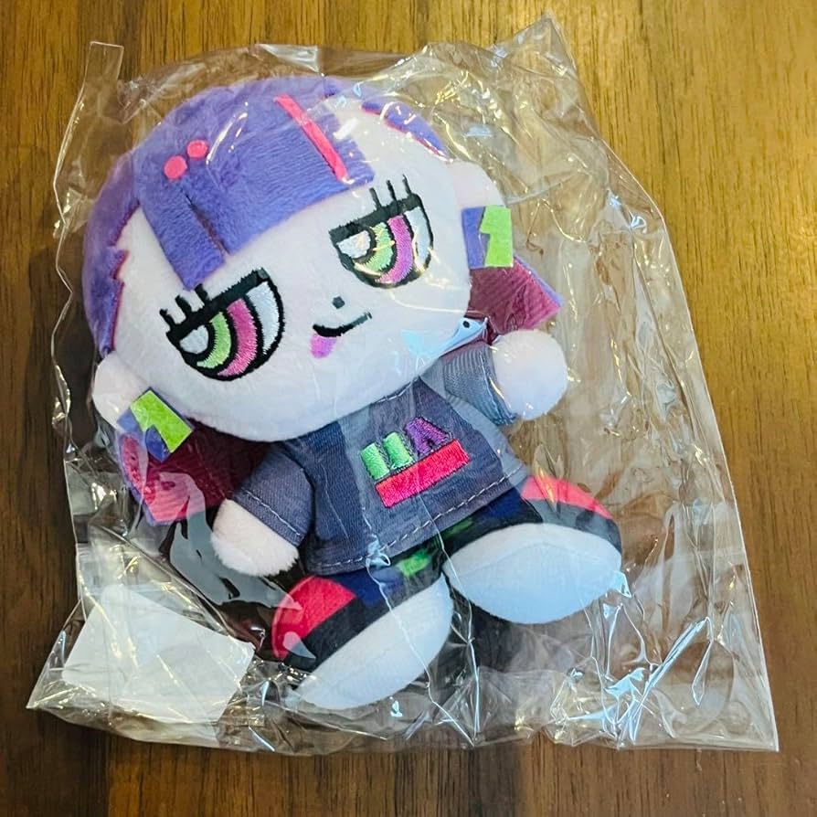 Amazon.co.jp: ずとまよ にらちゃん ミニぬいぐるみ : Toys & Games