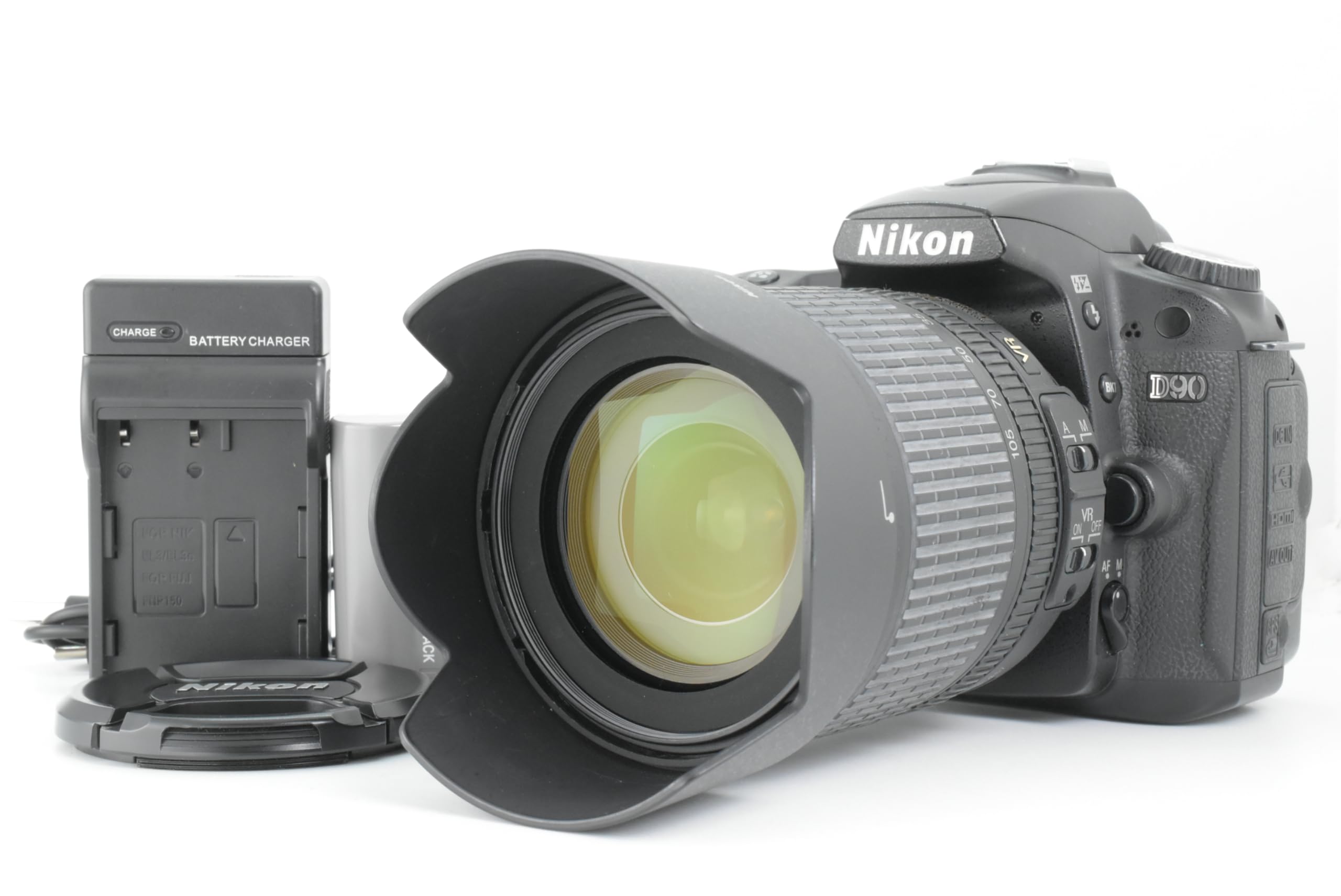Nikon D90 + AF-S DX NIKKOR 18-105 mm VR - Digital SLR Camera Kit