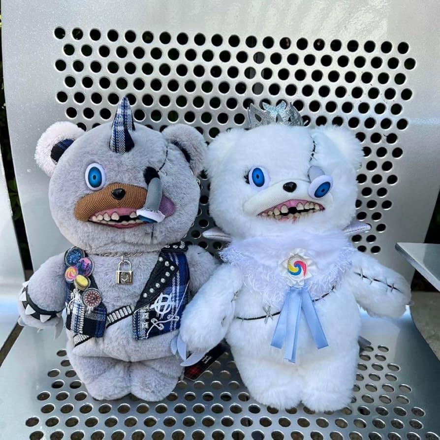 Amazon.co.jp: USJ ハロウィン2024 ハミクマパンク キーホルダー