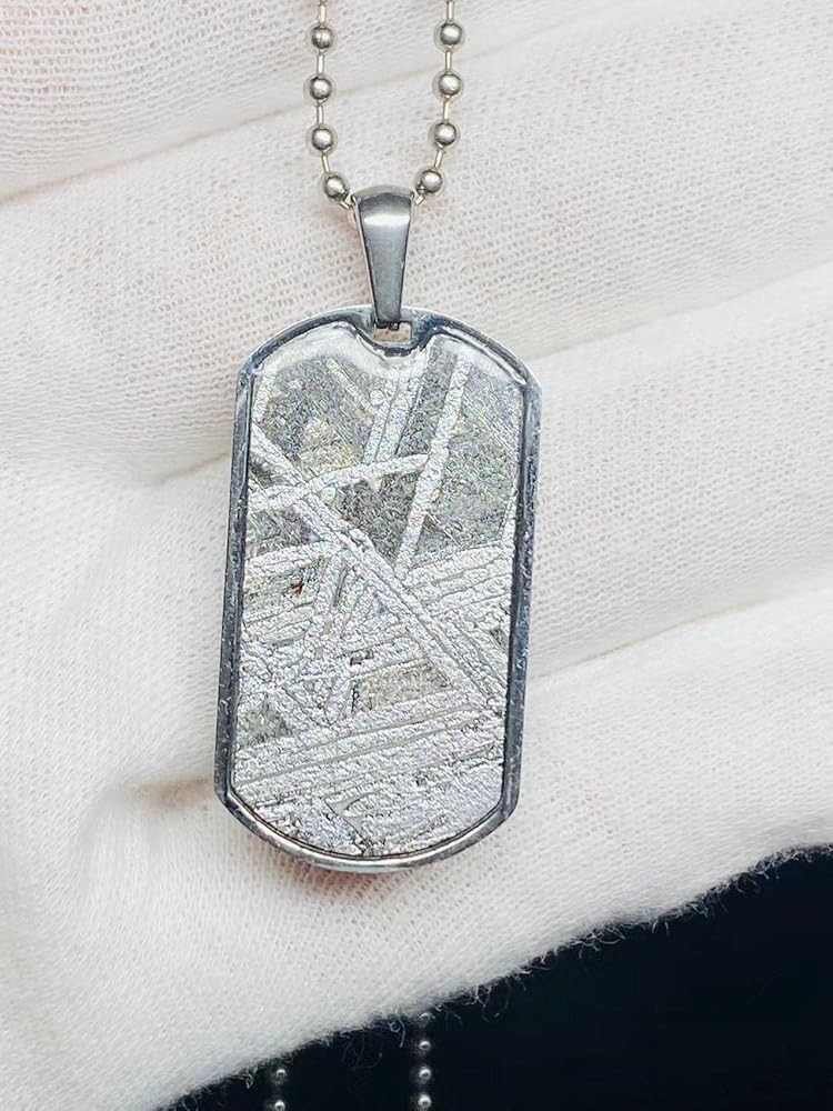 Amazon | 【鑑定書選択可能】アルタイ隕石 34.3㍉ 鉄隕石本物 男女兼用