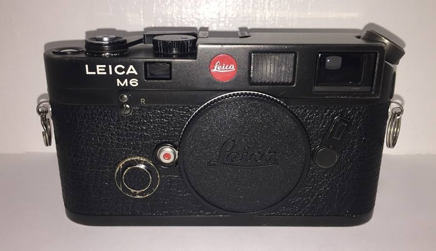 Amazon.com : Leica M6 TTL 35mm RangeFinder Camera Body (Black