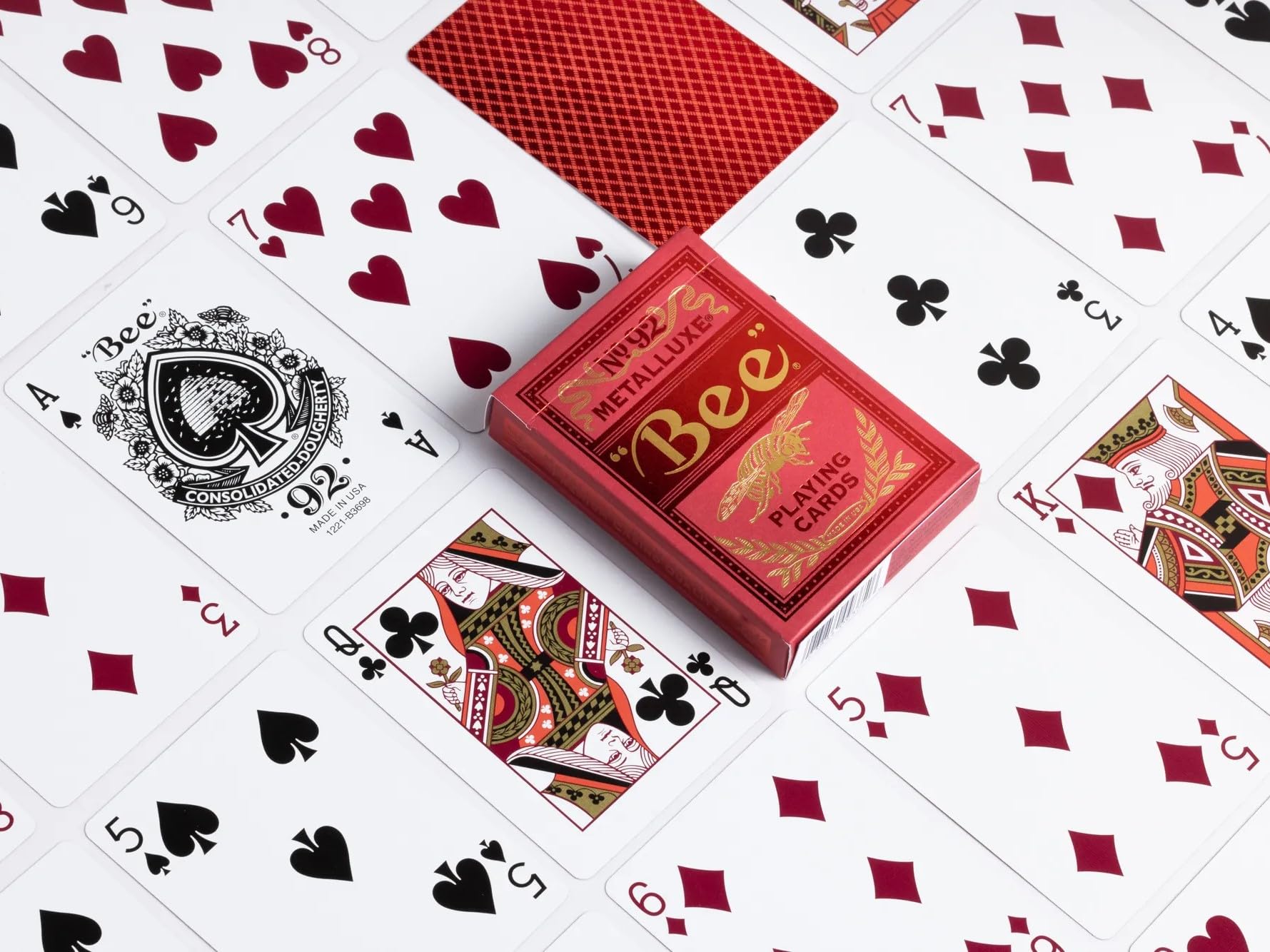 Amazon.com: bee Metalluxe Premium Playing Cards Variety Pack