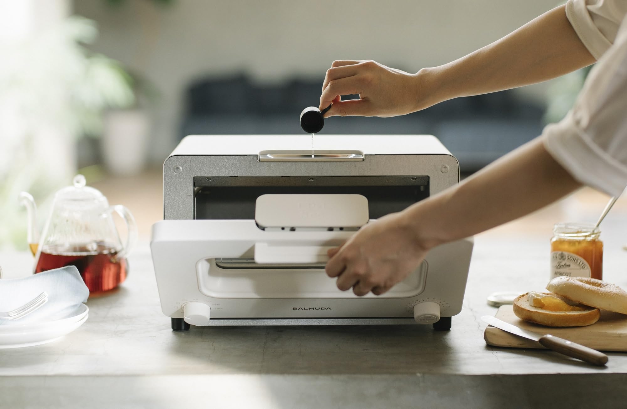 Amazon.co.jp: BALMUDA The Toaster Steam Toaster White | BALMUDA