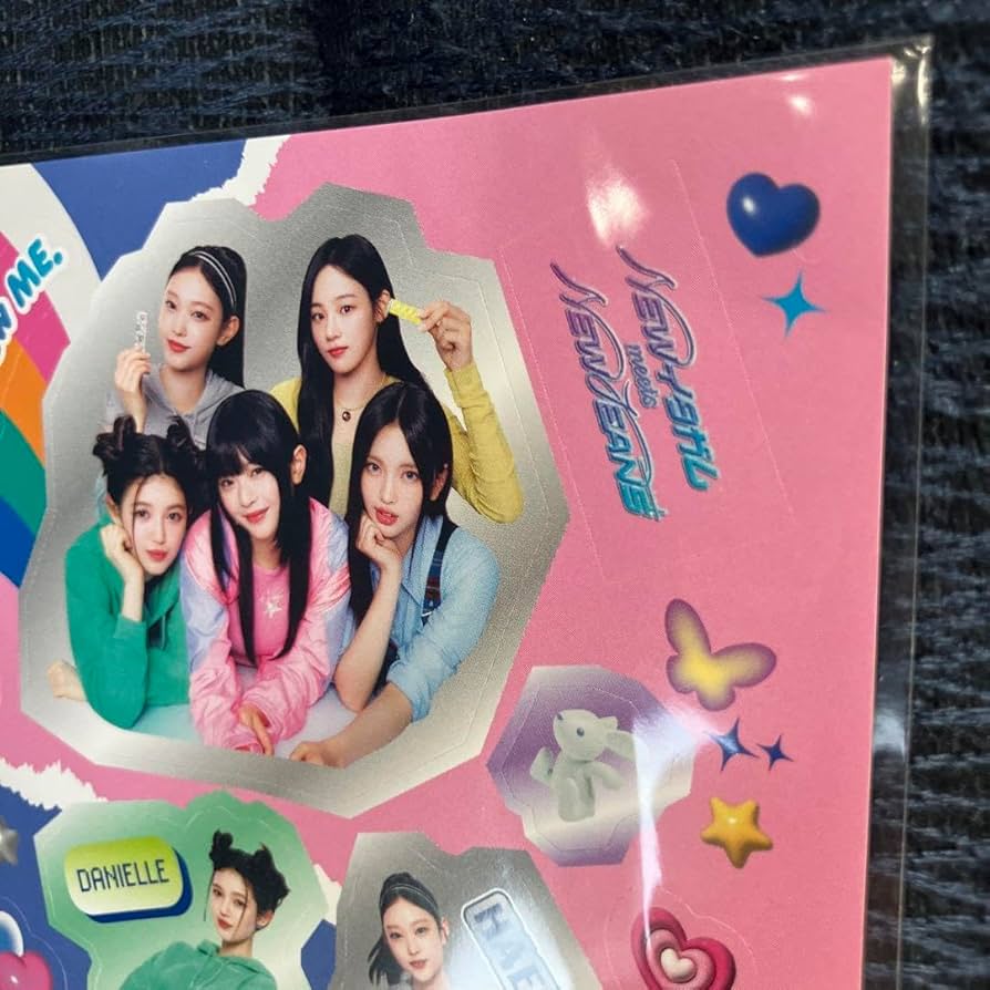 Amazon.co.jp: newjeans□シール限定ステッカー 2種□2枚セット