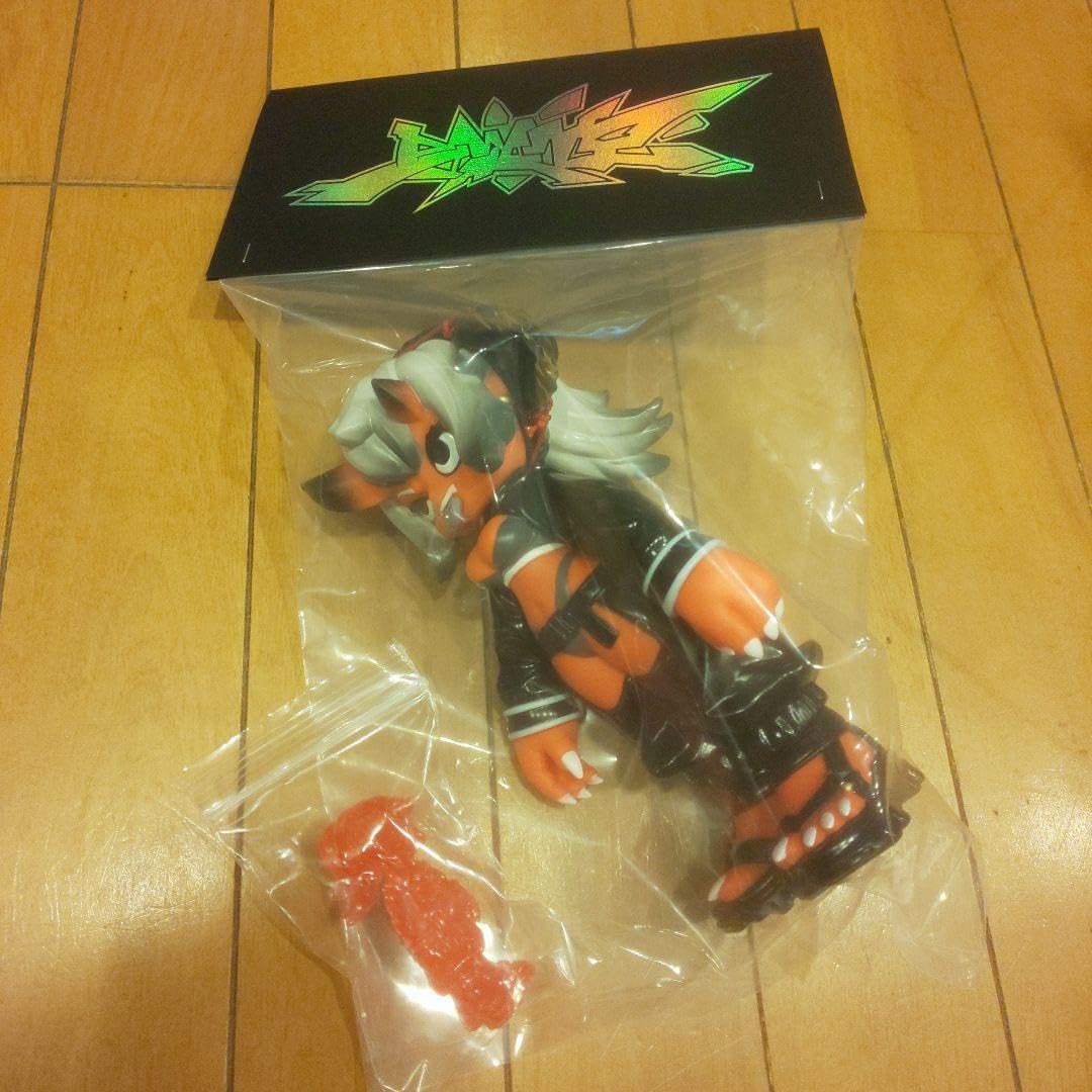 抽選：2025年5月28日（水）まで】emDASH × SNKRDUNK | 転売クエスト