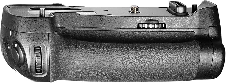 Amazon | Neewer バッテリーグリップ D500カメラに対応 ｢MB-D17の交換
