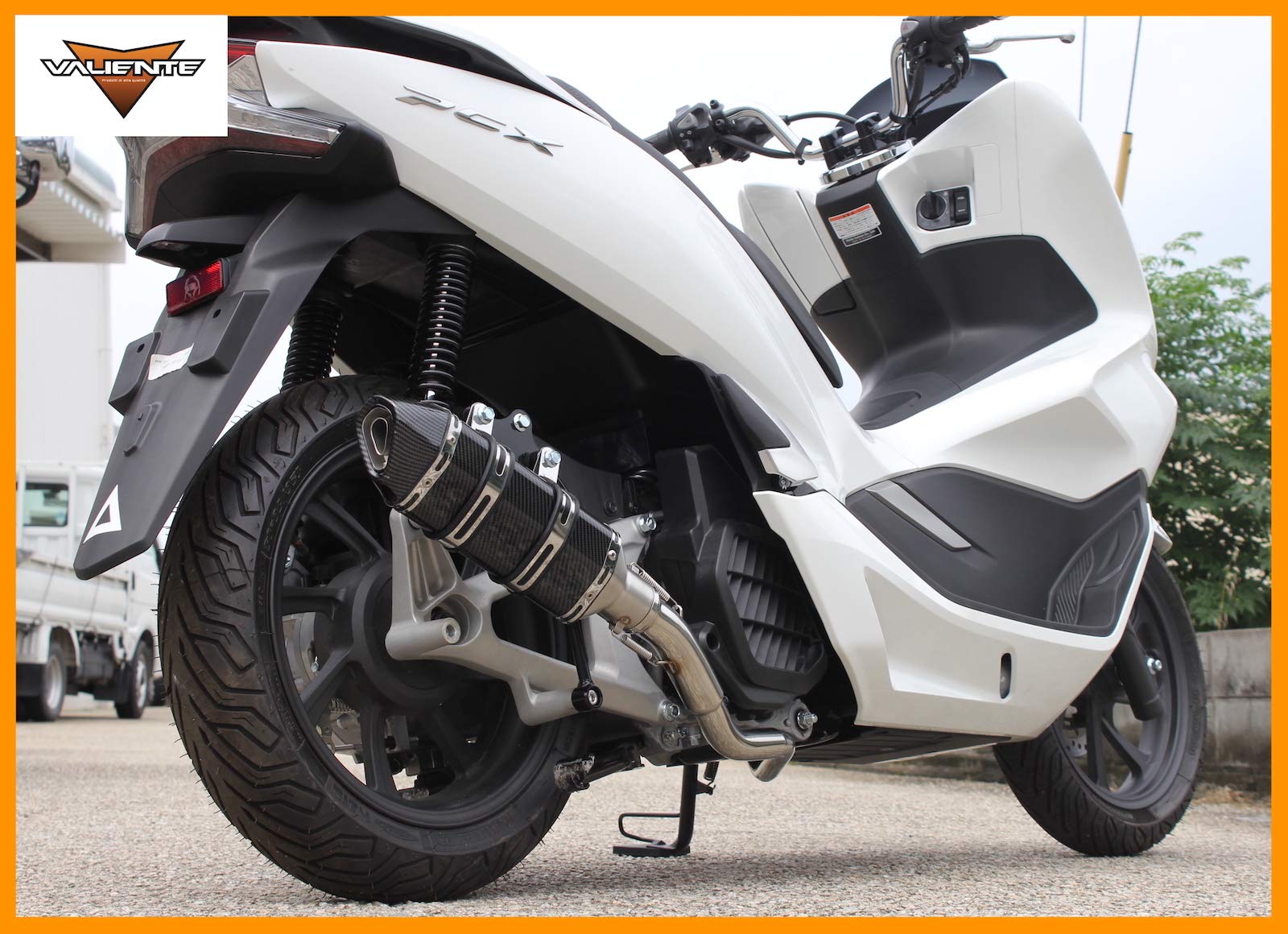 Amazon | Valiente(バリエンテ) PCX 125 JF81 PCX150 KF30 マフラー