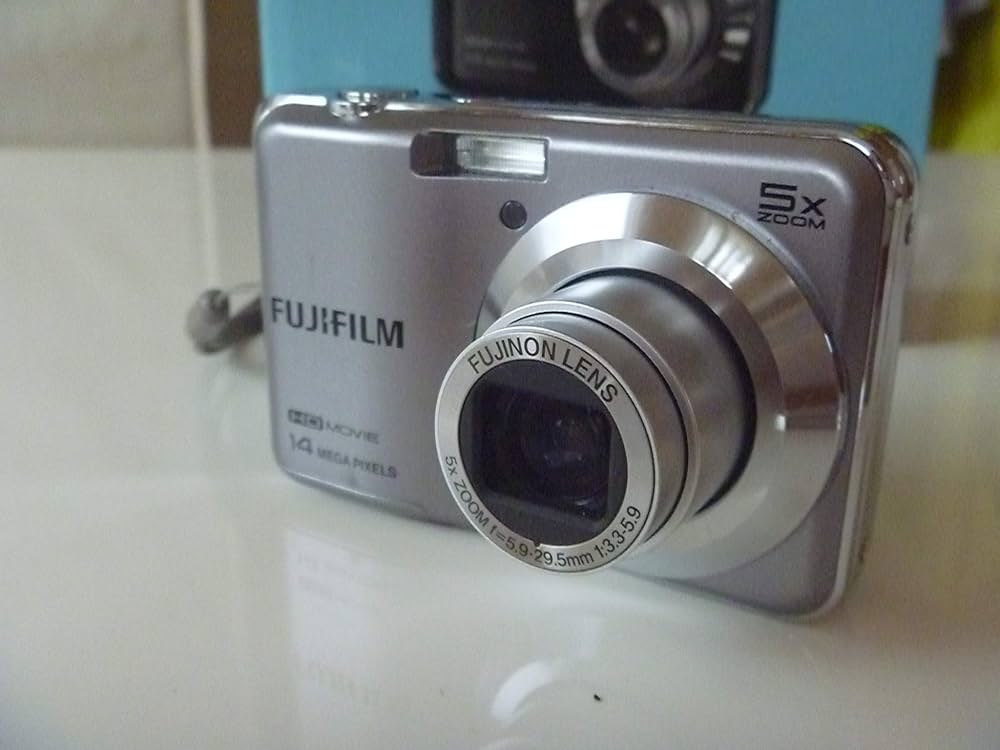 FUJIFILM FinePix AX600シルバー/乾電池式 Amazon | フジフイルム