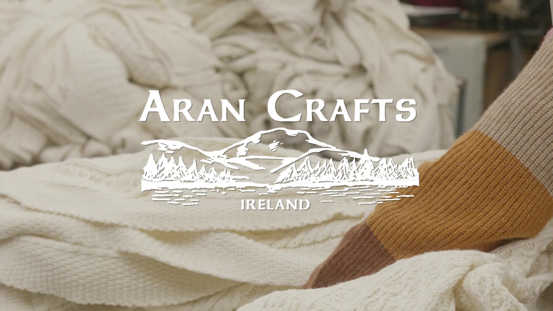 Aran Crafts Irish Soft Cable Knitted Wool Crew Neck Unisex Sweater