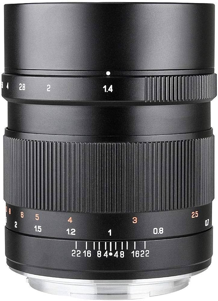 Amazon.co.jp: Mitakon Zhongyi Speedmaster 65mm f/1.4レンズ Fuji