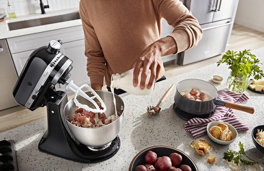Amazon.com: KitchenAid Classic Series 4.5 Quart Tilt-Head Stand