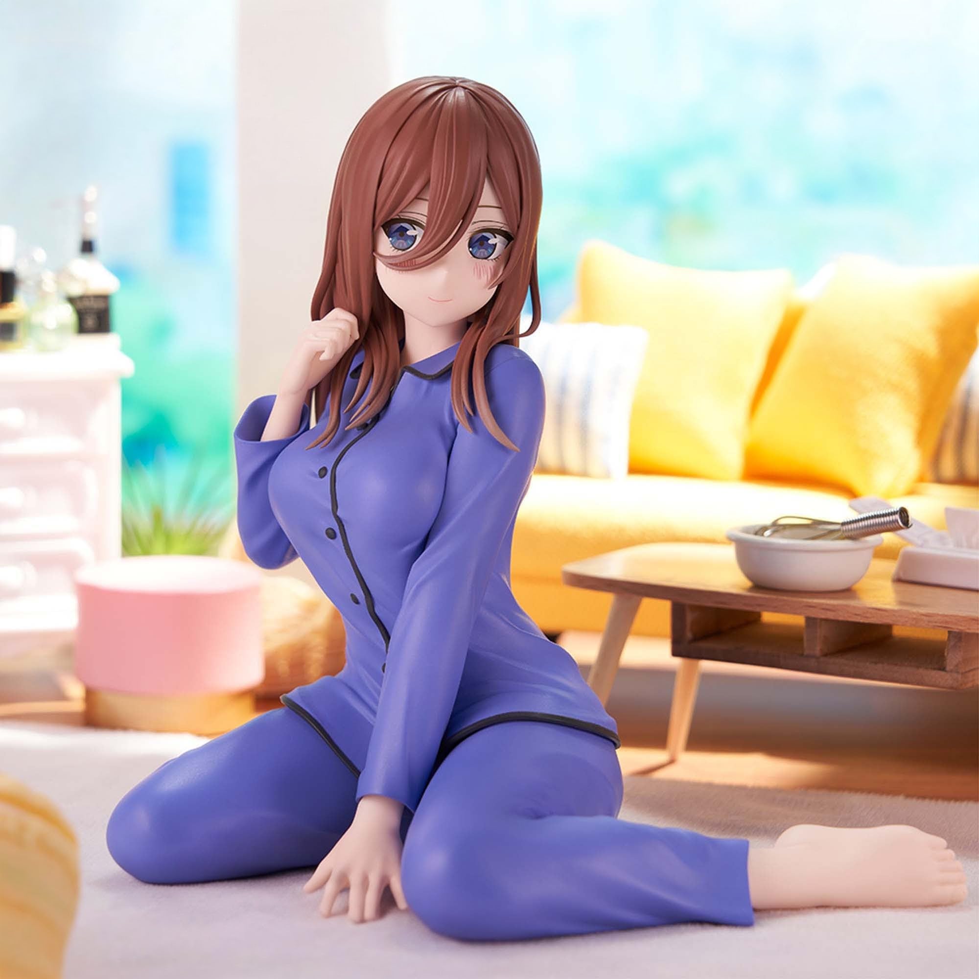 Amazon.co.jp: 中野三玖 フィギュア 五等分の花嫁∽ -Relax time