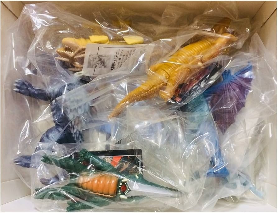 Amazon.co.jp: 大映怪獣シリーズ 強いぞ！ガメラ 復活大結集BOX : おもちゃ