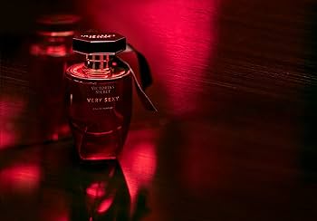 Amazon.com : Victoria's Secret Very Sexy Eau de Parfum, Notes of