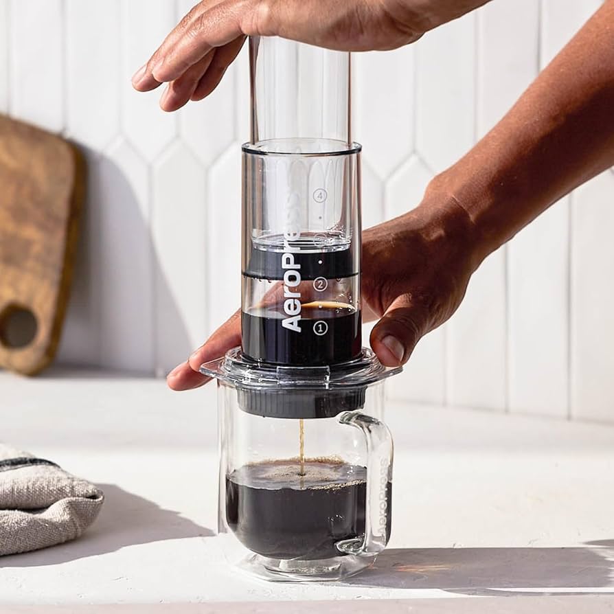 Amazon | AeroPressフローコントロールフィルターキャップ、滴り落ちを