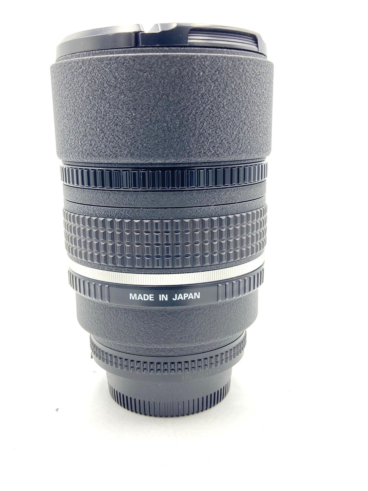 Amazon.com : Nikon AF FX DC-NIKKOR 105mm f/2D Telephoto Lens with