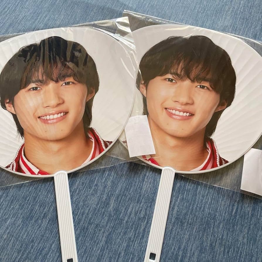 Amazon.co.jp: 少年忍者 稲葉通陽 うちわ The Shining Star 横アリ