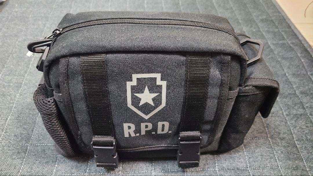 Amazon.co.jp: バイオハザード RPD 3Wayバッグ ユニバーサルスタジオ
