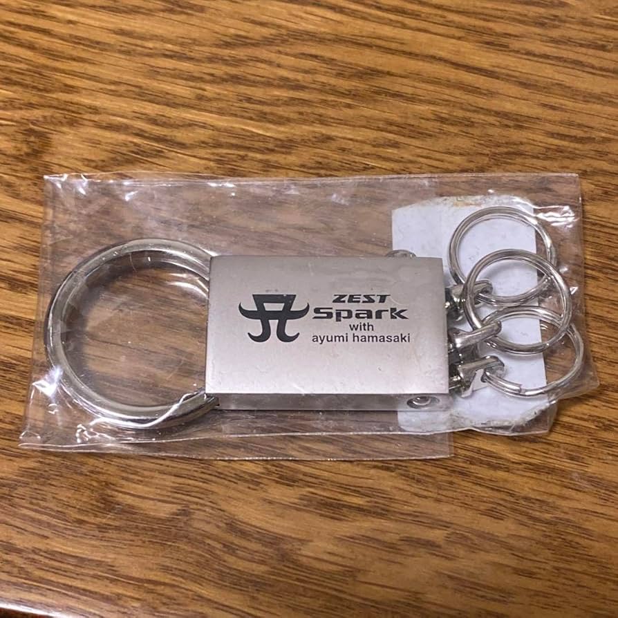 Amazon.co.jp: あゆゼスト あゆZEST sparkキーホルダー ZEST 浜崎