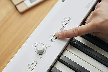 Amazon | カシオ(CASIO)電子ピアノ CDP-S110WE (ホワイト) 88鍵盤