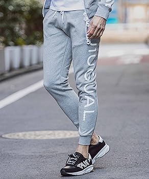 Amazon | [1PIU1UGUALE3 RELAX] ウノピゥウノウグァーレトレ ビッグ