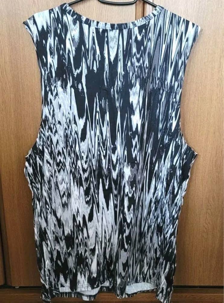 Amazon.co.jp: ONE OK ROCK タンクトップ ワンオク : おもちゃ