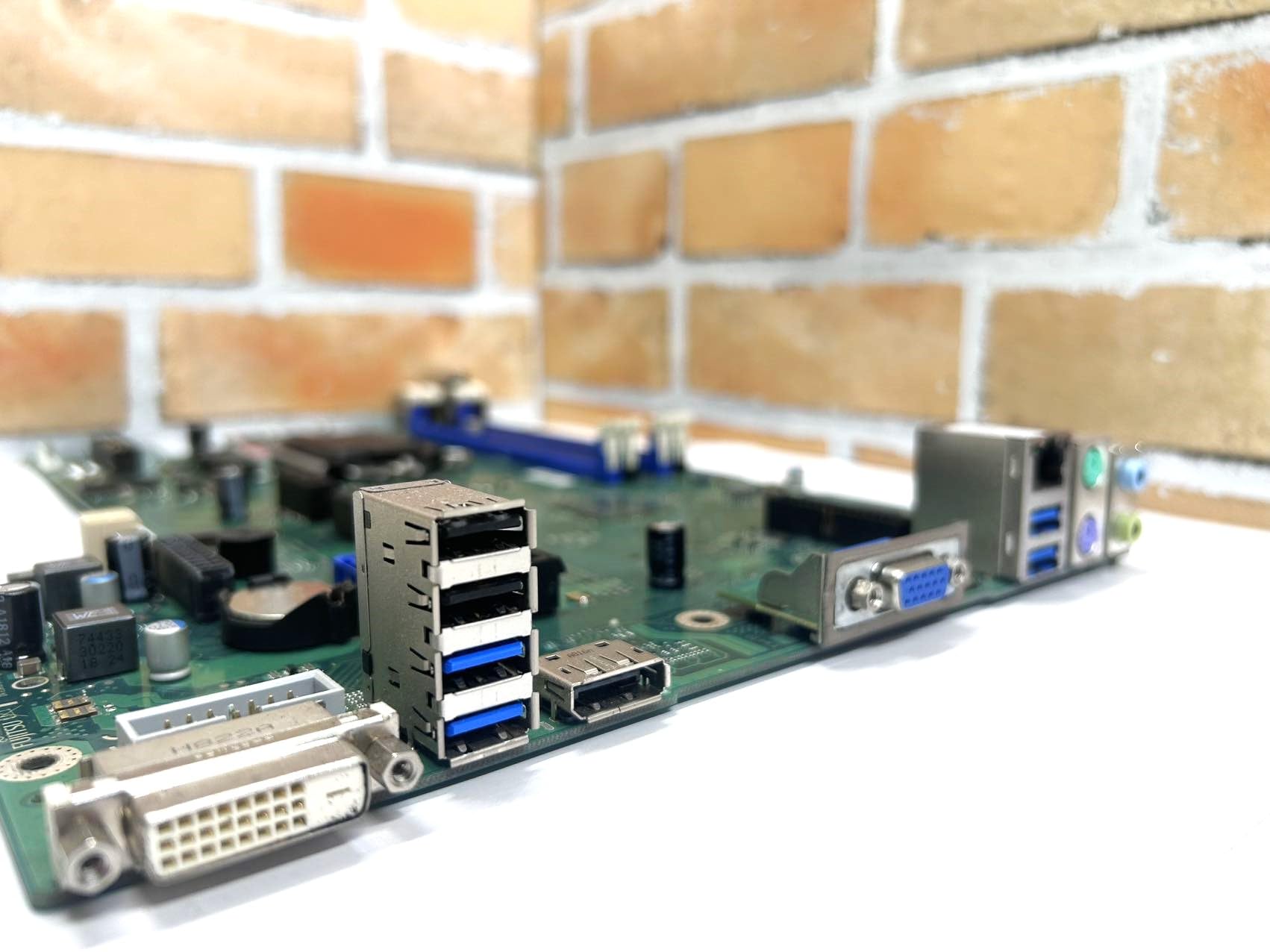 Amazon | 富士通 ESPRIMO D588/TX修理交換用マザーボード8世代 D3623