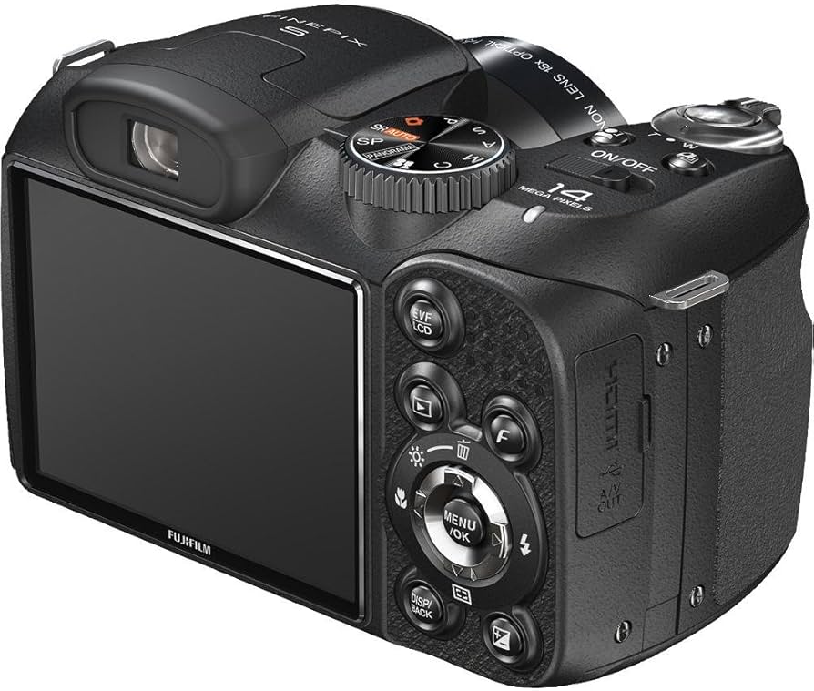 Amazon.com : Fujifilm FinePix S2950 14 Megapixel Bridge Camera
