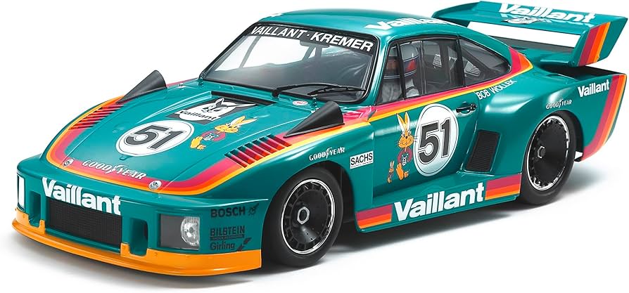 Amazon.com: TAMIYA 1/20 Porsche 935 Valliant TAM20071 : Arts