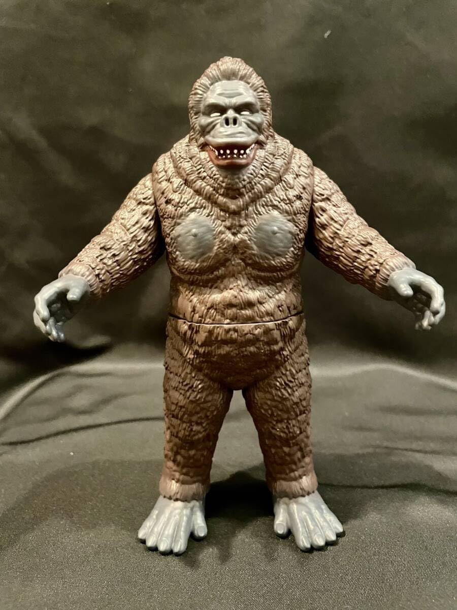 Amazon.co.jp: アメリカ レイモンドトイ社製 コングA キングコング