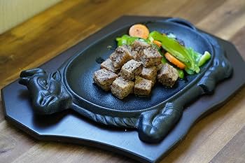 Amazon｜池永鉄工(Ikenaga Iron Works) ステーキ皿 牛型 日本製