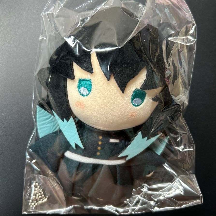 Amazon.co.jp: 鬼滅 ゆるふわぬいぐるみ 時透無一郎 : ファッション