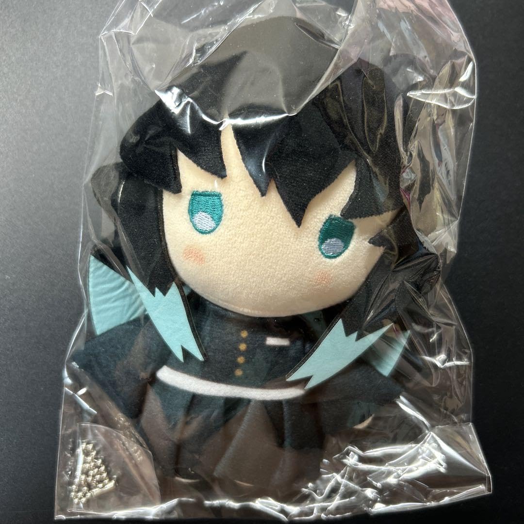 Amazon.co.jp: 鬼 滅 ゆるふわぬいぐるみ 時透無一郎 : ファッション