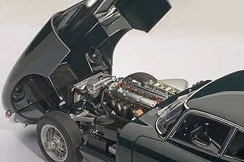 Amazon | AUTOart 1/18 ジャガー Eタイプ クーペ シリーズI 3.8