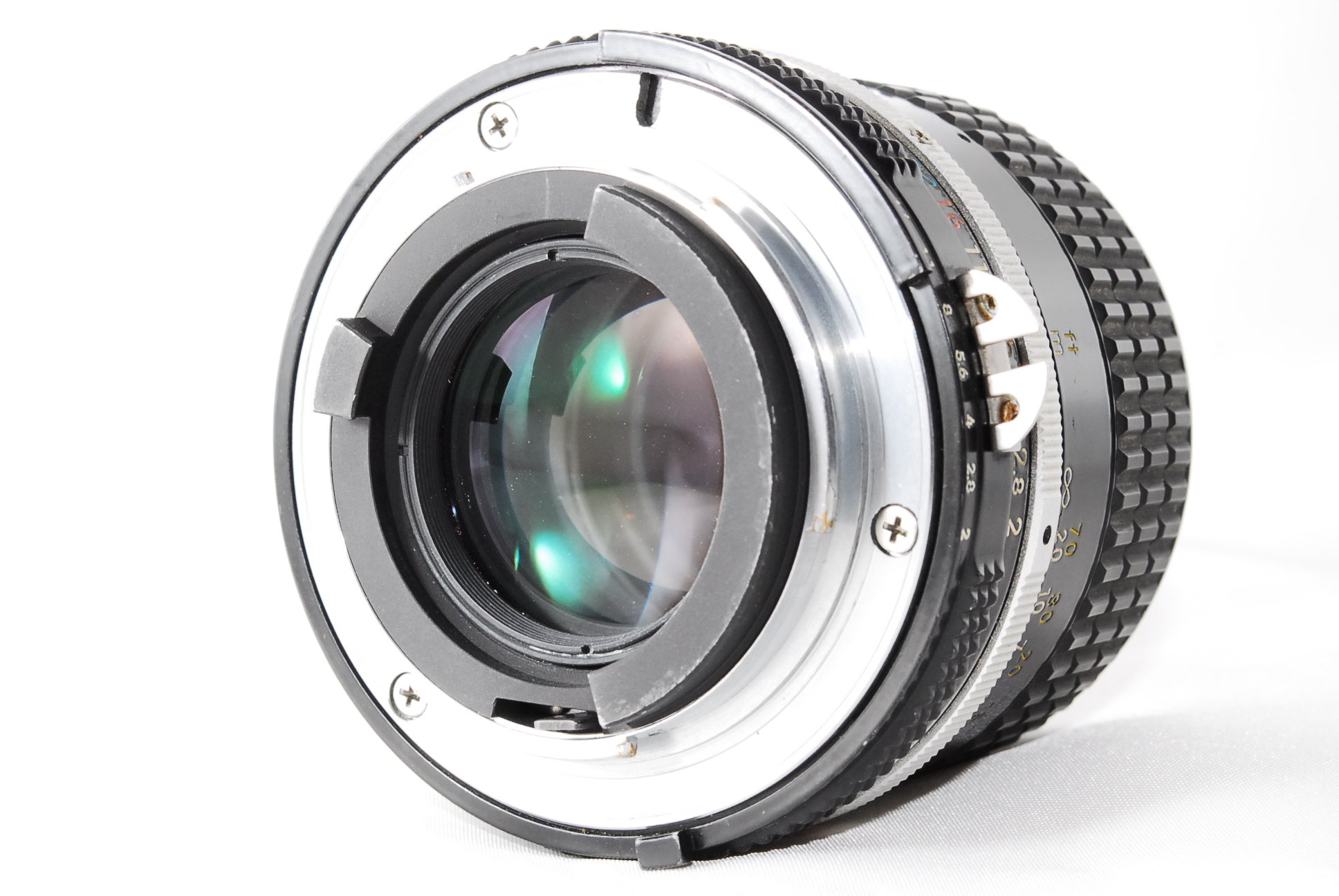 Amazon.co.jp: Nikon Ai 85mm F2 MF Lens : Electronics