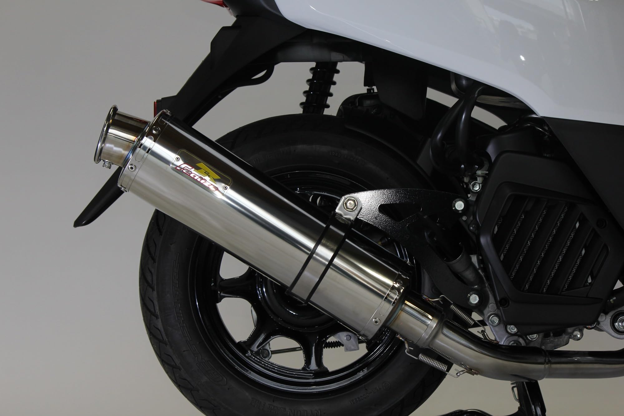 Amazon | Realize ジョグ バイクマフラー 2BH-AY01 22Racing